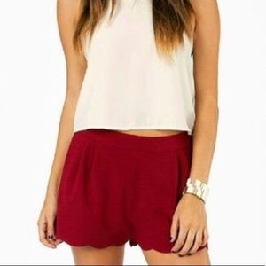 Tobi Scalloped Red Shorts